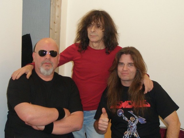 Crash Course in Brain Surgery / Nude Disintegrating Parachutist Woman