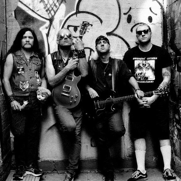 Fasttaker / Gloves of Metal