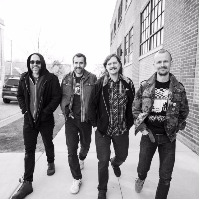 Pelican / Playing Enemy