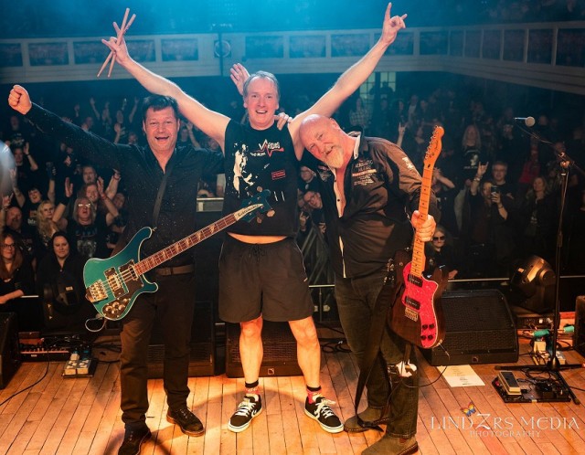 Blue Rock (I Miss You)