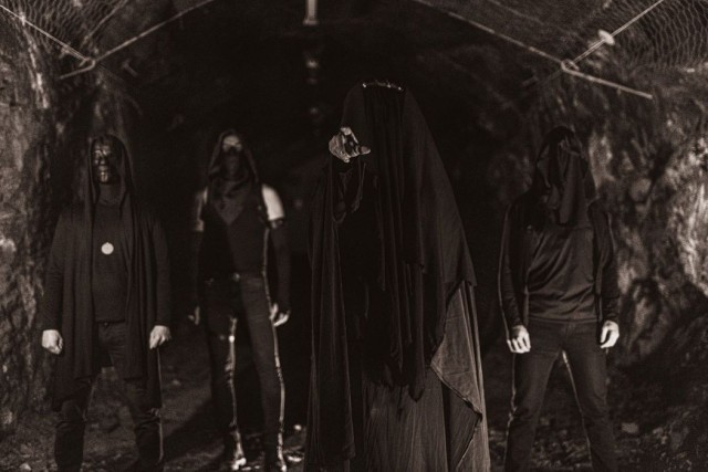 Hrdí a silní / Satanic Martial Terror