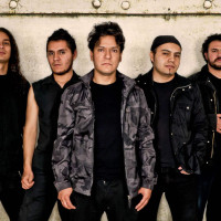Marcha Entre Los Muertos